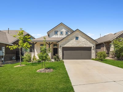 Property photo 2 at 612 Saturnia DR - 4 bed 2 bath home