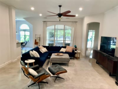 Living area at 613 Carismatic LN - 4 bed 2 bath home