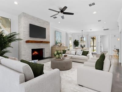 Living area at 613 Springs Nursery - 3 bed 2 bath home