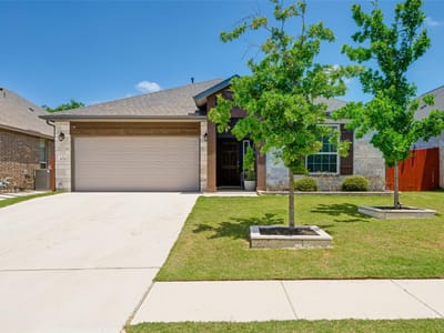 Living area at 6136 Teodoro BND - 3 bed 2 bath home