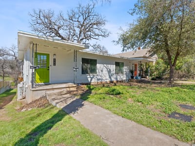 Property photo 2 at 614 Highland Ave - Terrace Park, Austin, TX
