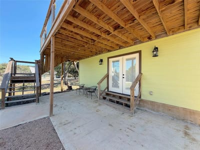 Bathroom at 614 Red Oak Woods - 3 bed 2 bath home