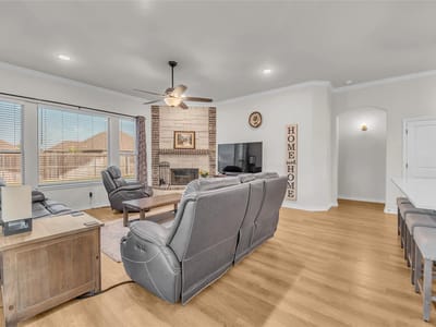 Kitchen at 614  Stonehouse Ln - 4 bed 3 bath home