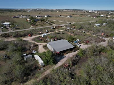 Photo 5 of 13 at 6144 Turnersville RD - Creedmoor, Creedmoor, TX