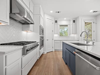 Primary bedroom at 616 High Summit DR - 5 bed 3 bath home
