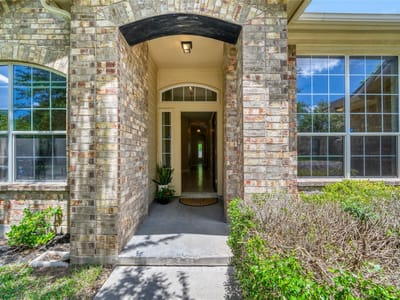 Primary bedroom at 616 Portchester Castle PATH - 4 bed 2 bath home