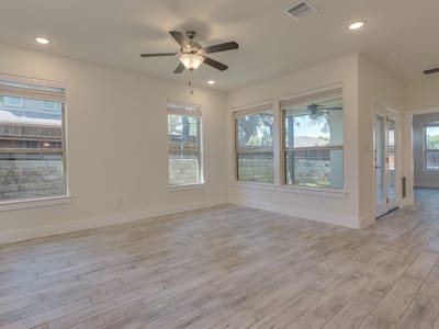 Kitchen at 619 Parkline DR - 3 bed 2 bath home
