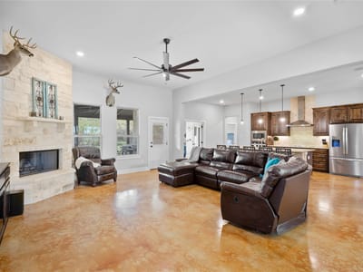 Property photo 5 at 6200 Solana Ranch RD - 4 bed 2 bath home