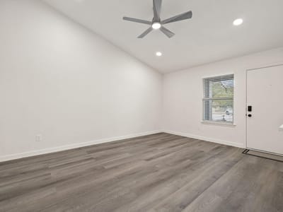 Bathroom at 6203 Berkett Cv Unit #A & B - Village Sec 07, Austin, TX