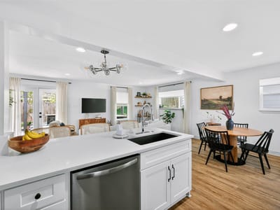 Property photo 2 at 6205 Hylawn DR - 4 bed 2 bath home