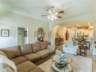 Property photo 4 at 6209 Llano Stage TRL - 3 bed 2 bath home