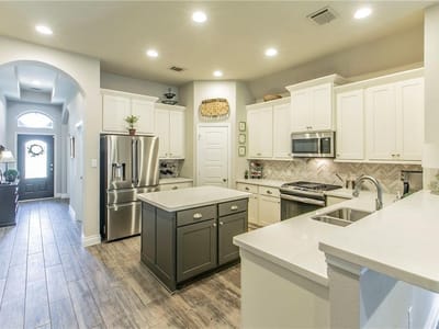 Property photo 5 at 6209 Llano Stage TRL - 3 bed 2 bath home