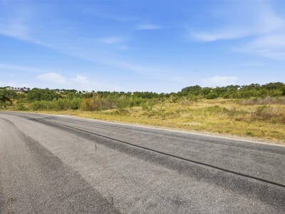 Property photo 3 at 621 Bosque TRL - Summit Spgs, Marble Falls, TX