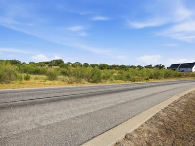Property photo 4 at 621 Bosque TRL - Summit Spgs, Marble Falls, TX
