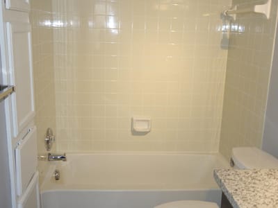 Primary bedroom at 621 Greenlawn BLVD - Greenslopes At Lakecreek Sec 09, Round Rock, TX