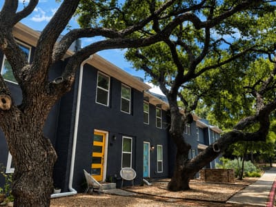 Property photo 3 at 6211 Manor RD Unit #105 - 2 bed 1 bath home
