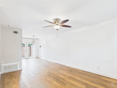 Property photo 4 at 6211 Manor RD Unit #107 - 2 bed 1 bath home