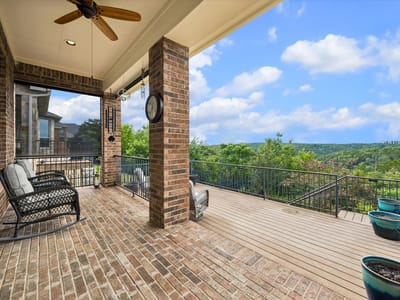 Living area at 6214 River Place BLVD - 4 bed 3 bath home