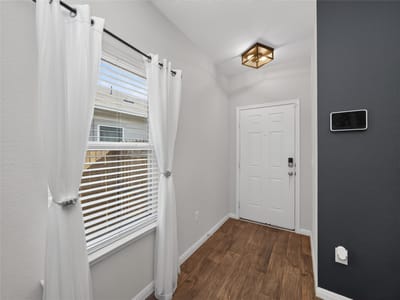 Property photo 5 at 624 Independence Ave - 4 bed 2 bath home