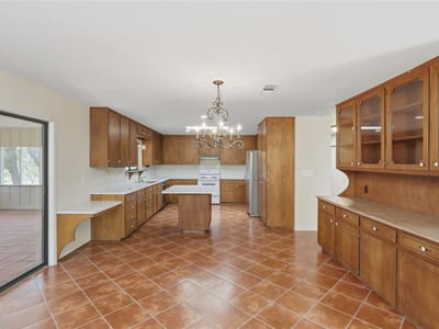 Primary bedroom at 625 Mountain Laurel Dr - 3 bed 2 bath home