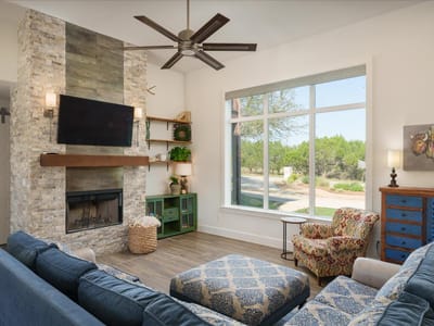 Bathroom at 625B Las Colinas Dr - 4 bed 3 bath home
