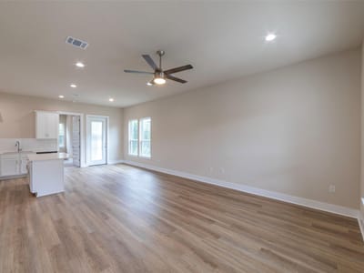 Living area at 627 Birch LN - 3 bed 3 bath home