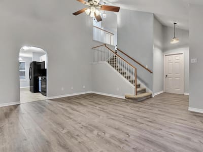 Property photo 4 at 627 Scheel RD - 3 bed 3 bath home
