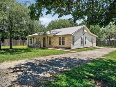 Primary bedroom at 629 Birch LN - 3 bed 2 bath home