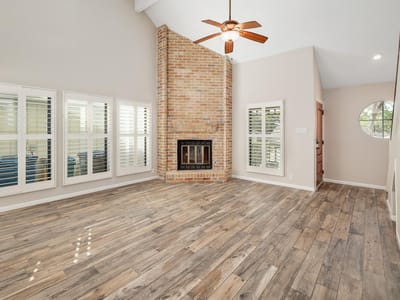 Photo 3 of 26 at 6306 Maury HOLW - 4 bed 2 bath home