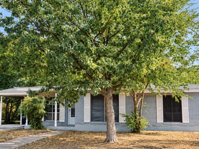 Property photo 2 at 6313 Kenilworth DR - 3 bed 1 bath home