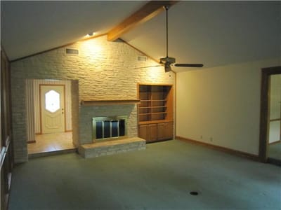 Property photo 5 at 6315 Gato Path - 4 bed 2 bath home