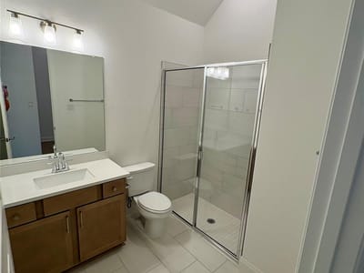 Bathroom at 632 Hickory Bend TRL - 4 bed 3 bath home