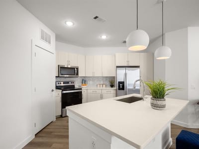 Property photo 3 at 6324 N Lamar BLVD Unit #419 - 2 bed 2 bath home