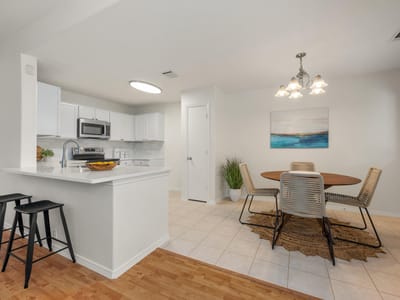 Property photo 5 at 633 Arrowood PL - 3 bed 2 bath home