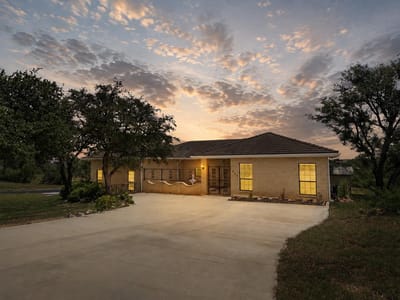 Property photo 3 at 634 Broken HLS - 3 bed 3 bath home
