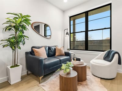 Primary bedroom at 634 Central PKWY Unit #1113 - 1 bed 1 bath home