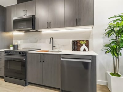 Bathroom at 634 Central PKWY Unit #1113 - 1 bed 1 bath home