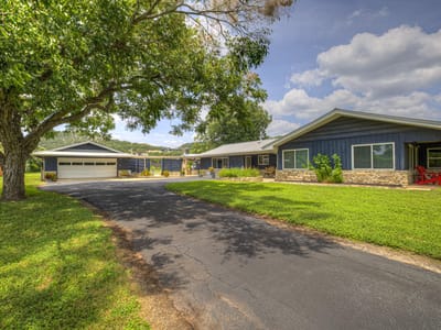 Property photo 5 at 635 Riverside Path - 3 bed 2 bath home