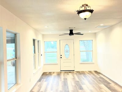 Bathroom at 635 White Ave - 3 bed 1 bath home