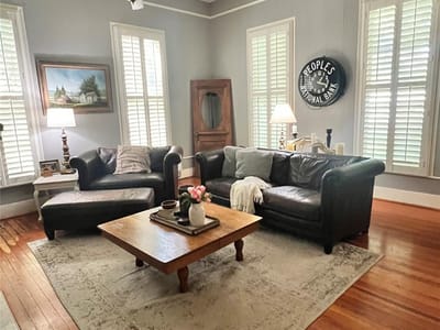 Living area at 636  Franklin St S - 3 bed 2 bath home