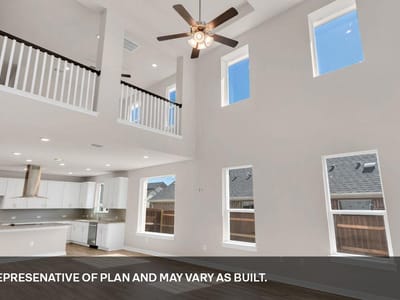Photo 4 of 36 at 636 Prairie Wind DR - 4 bed 3 bath home