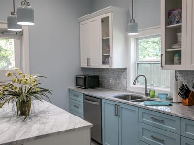 Bathroom at 637 N Washington ST - 3 bed 2 bath home