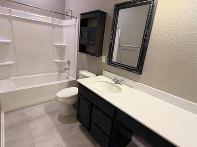 Property photo 5 at 640 Landon Samuel LOOP - 3 bed 2 bath home