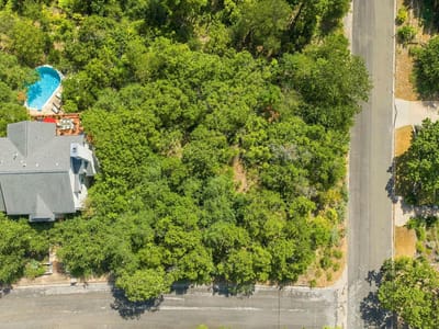 Property photo 5 at 6401 Dry Cliff CV - Shinoak Valley Sec 03, Austin, TX