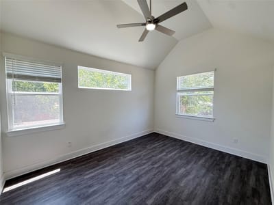 Property photo 5 at 6406 Felix Ave Unit #1 - 2 bed 2 bath home