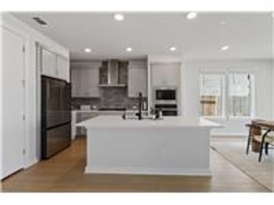 Primary bedroom at 6406 Mallord Brook Bnd - 3 bed 2 bath home