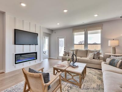 Living area at 6406 Smarty Jones Ln - 4 bed 2 bath home