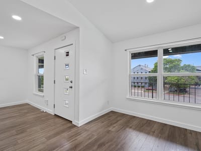 Property photo 5 at 6409 Burns ST Unit #304 - 2 bed 2 bath home