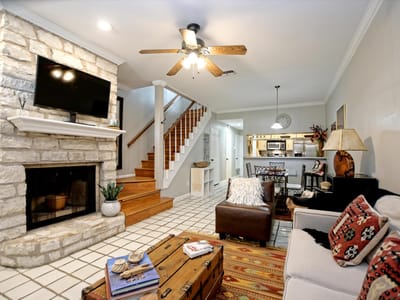 Living area at 641 W 31st 1/2 St - 2 bed 1 bath home