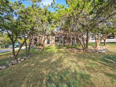 Property photo 2 at 643 Shady HOLW - 3 bed 3 bath home